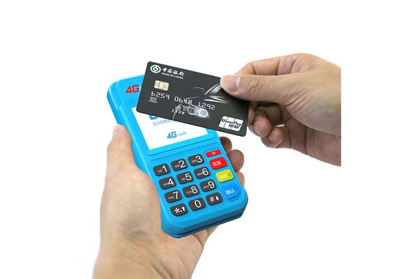 pos必须绑定本人信用卡吗,pos为什么要绑信用卡